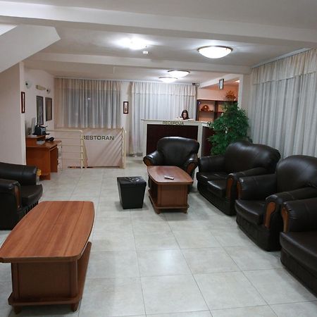 Hotel Vila Prestige 부드바 외부 사진
